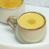 Spicy turmeric latte with superfoods